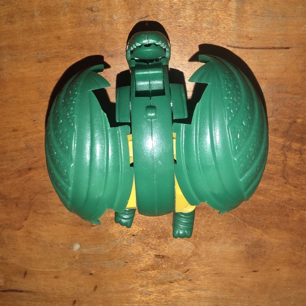 Bakugan Mantonoid B500 Green Ventus - Battle Planet